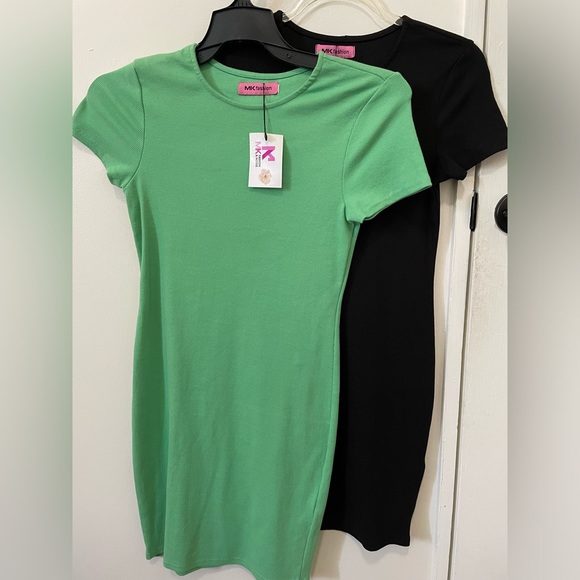 Solid Color Fitted Dress Set - Picture 1 of 5